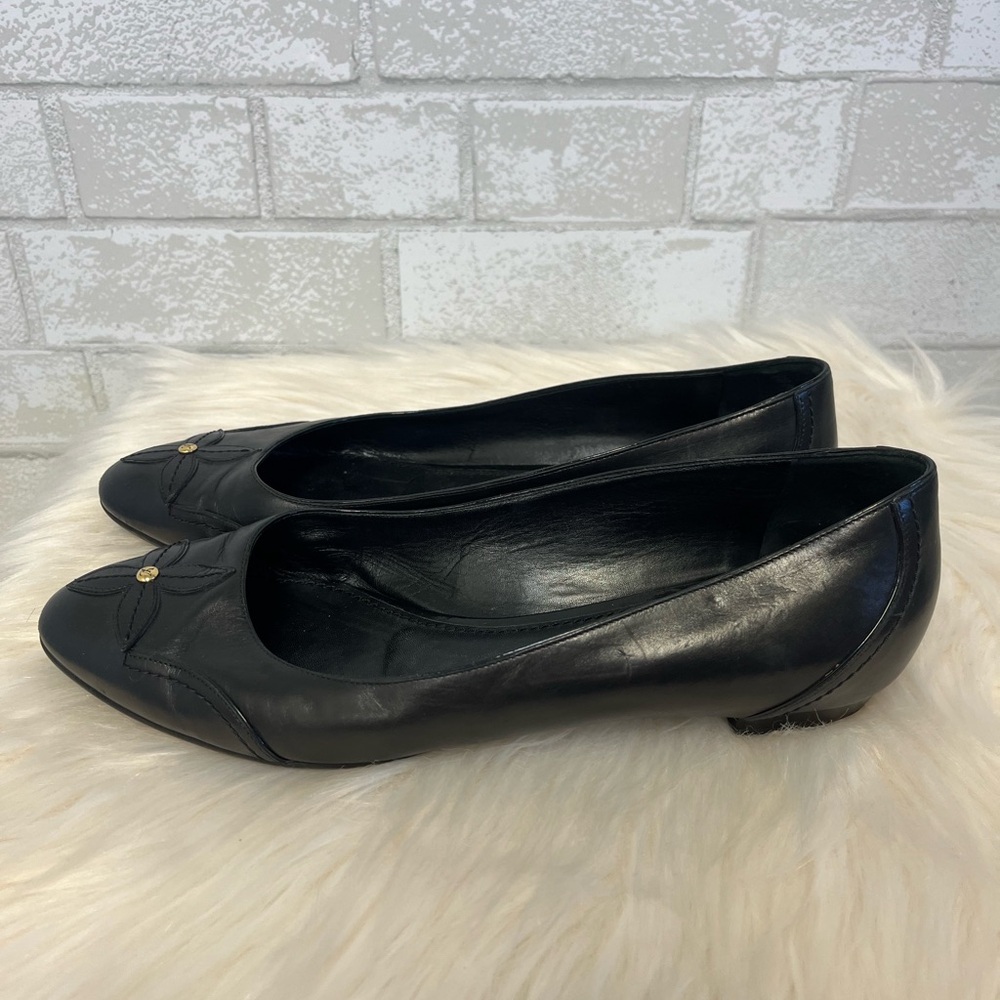 Louis Vuitton Black Leather Flats Size 40